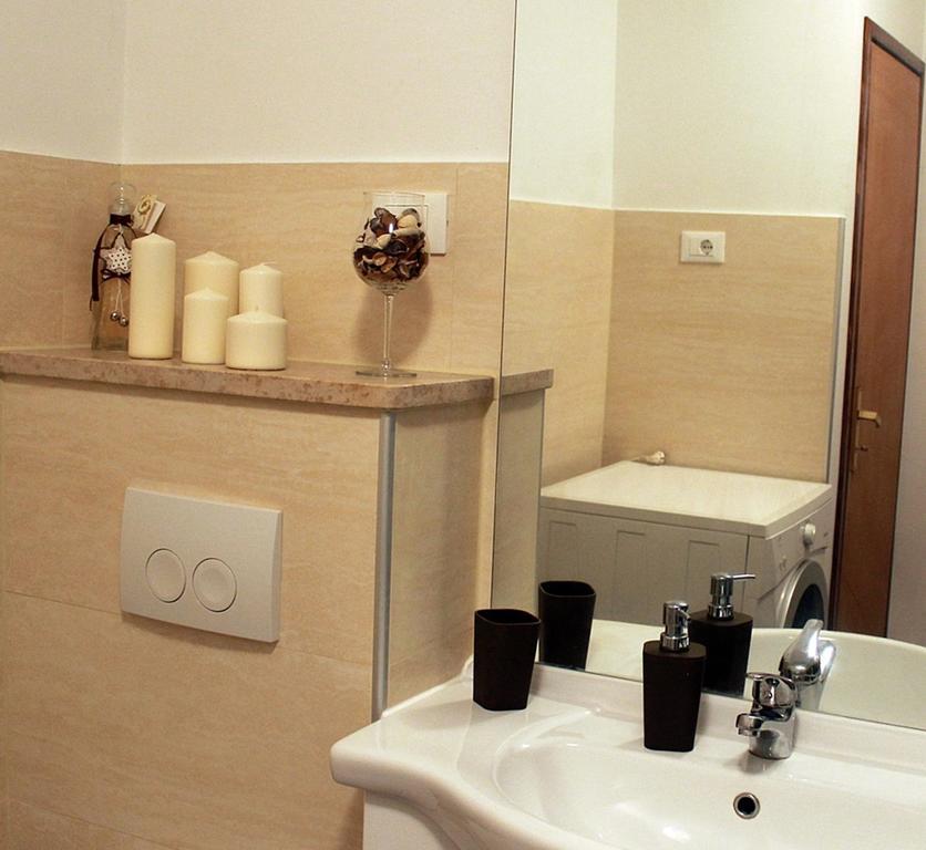 Apartments Radmila โปเรช ภายนอก รูปภาพ